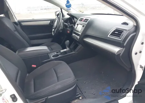 2015 Subaru Legacy 2.5I z USA, uszkodzony, nr VIN 4S3BNAA67F3059251